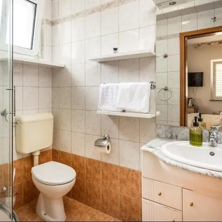 Ana Soba S Kupaonom بيت ضيافة